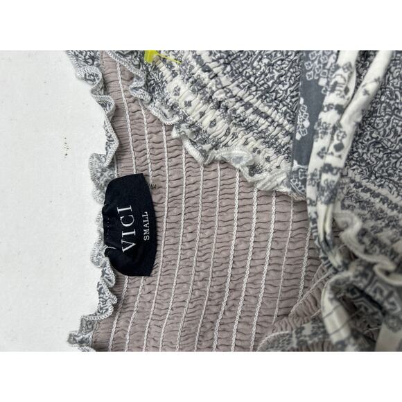 Vici gray and white smocked midi ruffled sundress with ruffle. Size S. - Picture 4 of 5